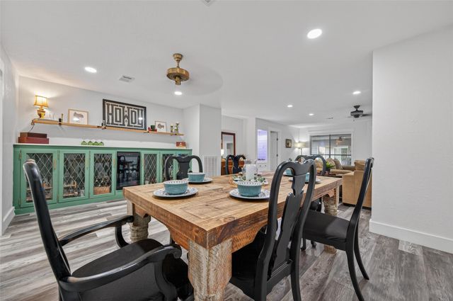 9818 Twin Shores Drive, Willis, TX 77318