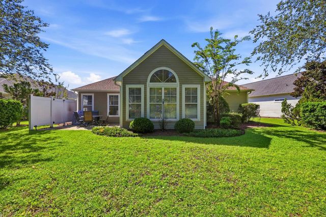 24 Willow Bend Dr., Murrells Inlet, SC 29576