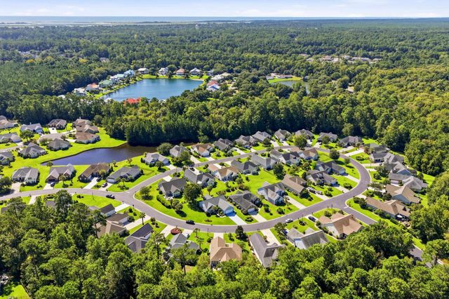 24 Willow Bend Dr., Murrells Inlet, SC 29576