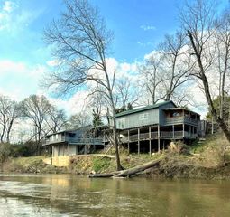 1101 W Jackson St, Shelbyville, TN 37160