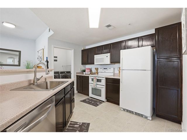 5703 N Gibralter Way 103, Aurora, CO 80019