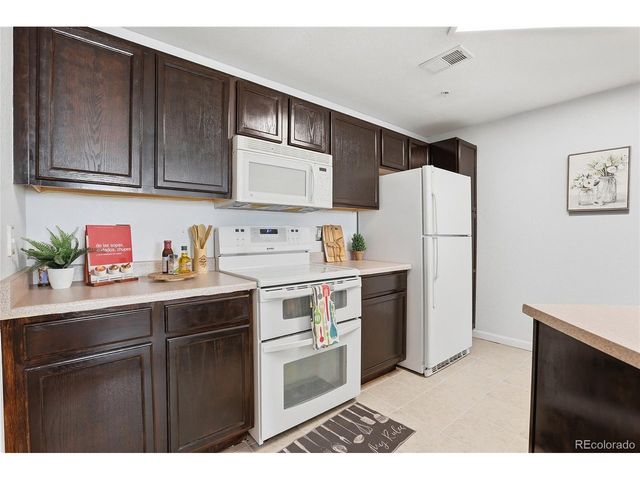 5703 N Gibralter Way 103, Aurora, CO 80019