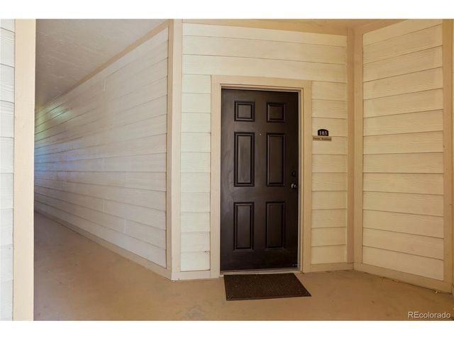 5703 N Gibralter Way 103, Aurora, CO 80019