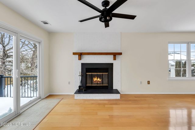 46 Lane Court, Old Bridge, NJ 08857