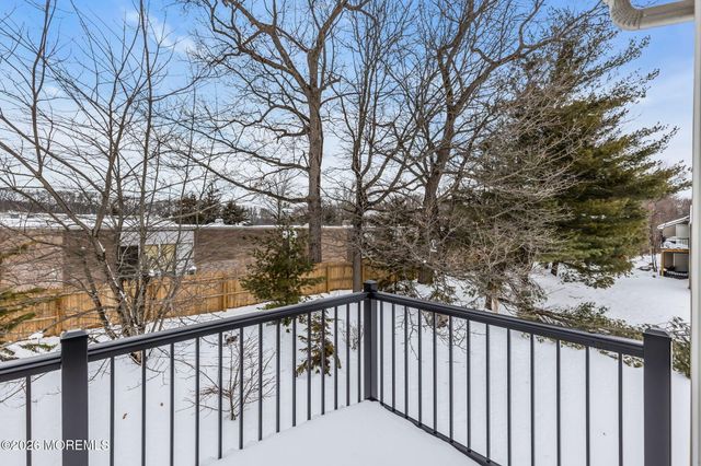 46 Lane Court, Old Bridge, NJ 08857