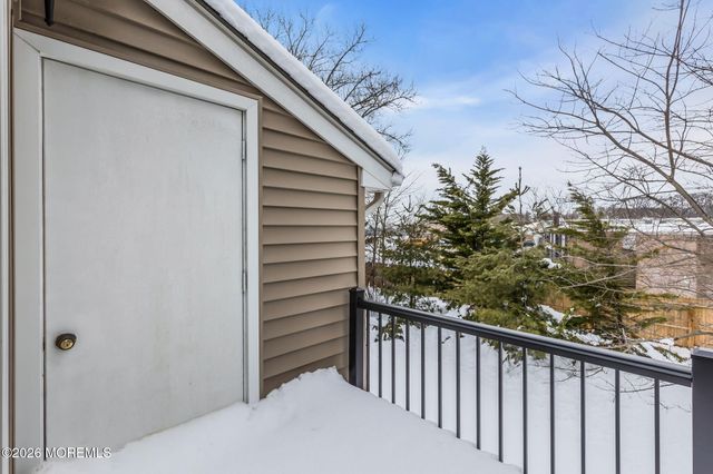 46 Lane Court, Old Bridge, NJ 08857