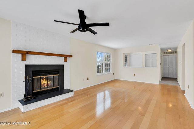 46 Lane Court, Old Bridge, NJ 08857