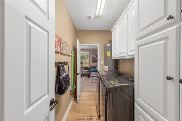 112 Rebecca Street, Bryan, TX 77801