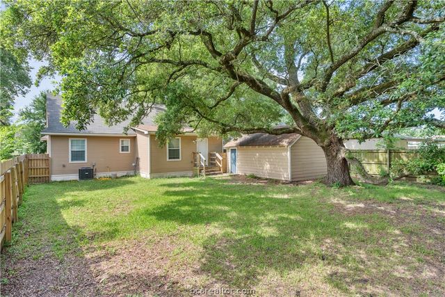 112 Rebecca Street, Bryan, TX 77801
