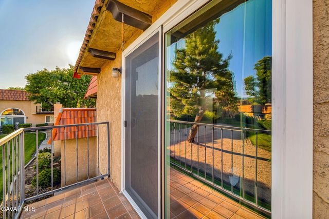 236 Shirley Lane, Palmdale, CA 93551