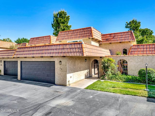 236 Shirley Lane, Palmdale, CA 93551