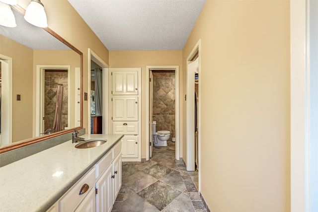 4307 Churchwood Drive, Arlington, TX 76016