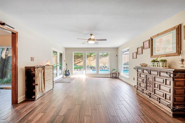 4307 Churchwood Drive, Arlington, TX 76016