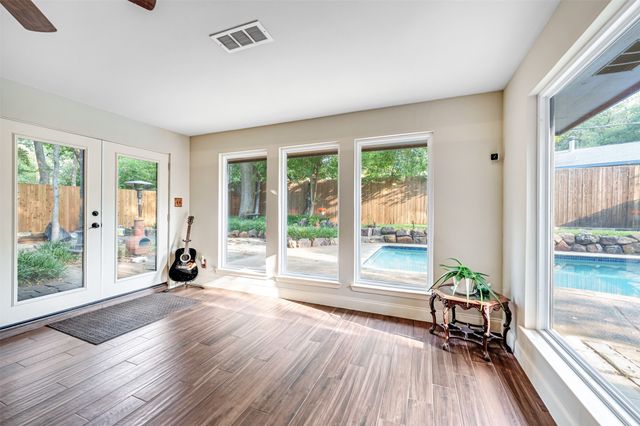 4307 Churchwood Drive, Arlington, TX 76016