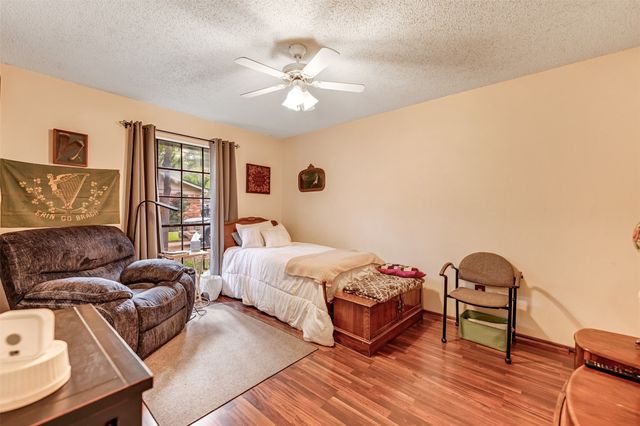 4307 Churchwood Drive, Arlington, TX 76016