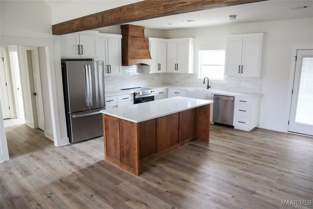 3706 Chana Creek Road, Eclectic, AL 36024