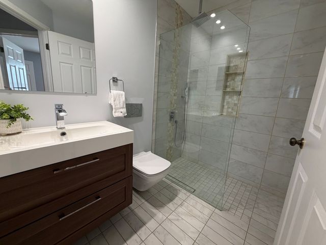 1840 Oslo Court, Mundelein, IL 60060