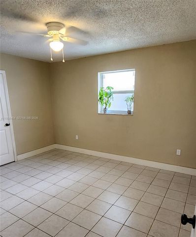 880 E 26th Street, Hialeah, FL 33013
