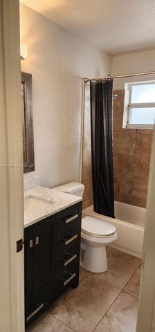 880 E 26th Street, Hialeah, FL 33013
