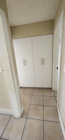 880 E 26th Street, Hialeah, FL 33013