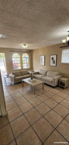 880 E 26th Street, Hialeah, FL 33013