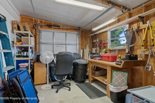 8199 Modena Avenue, Brooksville, FL 34613