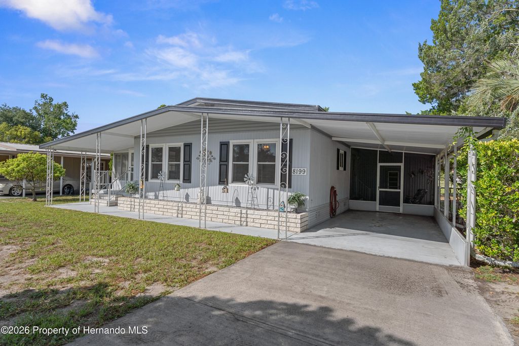 8199 Modena Avenue, Brooksville, FL 34613