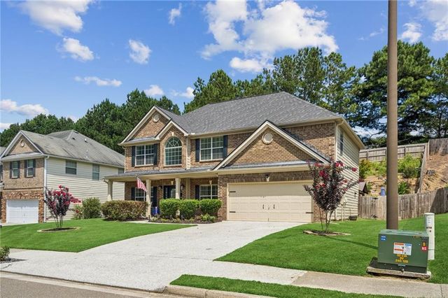 135 Farm Valley Drive, Canton, GA 30115
