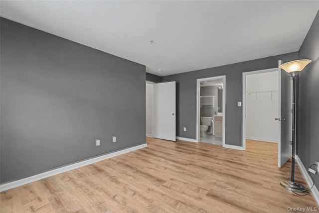 261 Ruth Court, Middletown, NY 10940