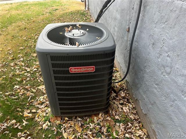 5513 Reineke Court, Jennings, MO 63136