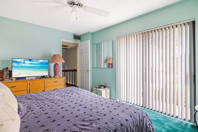 1170 6th Avenue 11D, Vero Beach, FL 32960