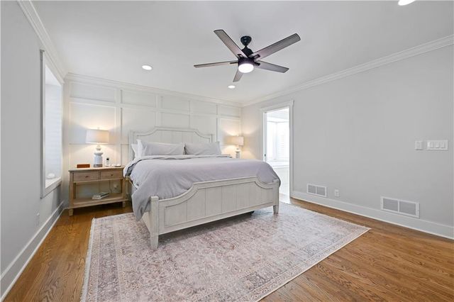 12321 Fairway Road, Leawood, KS 66209