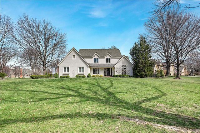 12321 Fairway Road, Leawood, KS 66209