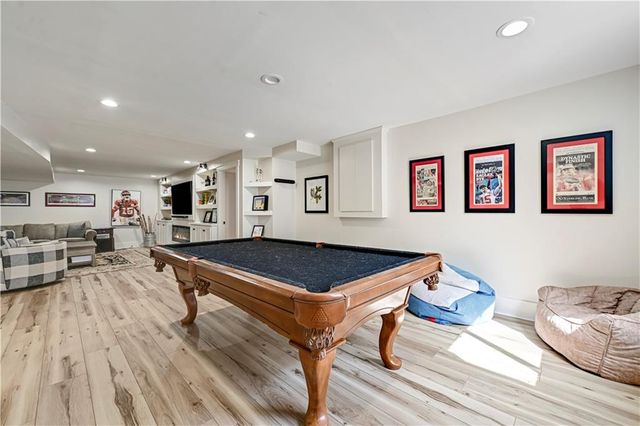 12321 Fairway Road, Leawood, KS 66209