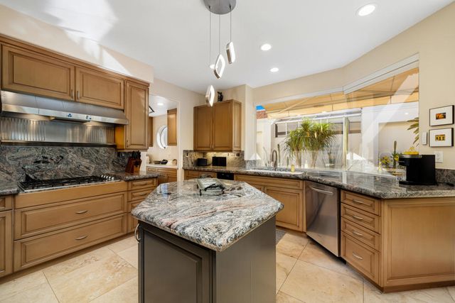 75305 Saint Andrews Court, Indian Wells, CA 92210