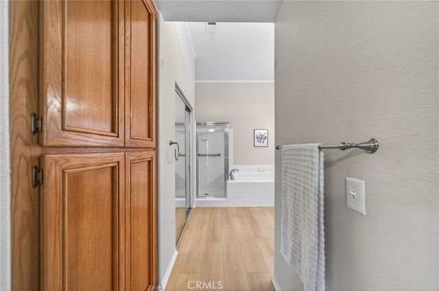 23045 Sweetbay Circle, Wildomar, CA 92595