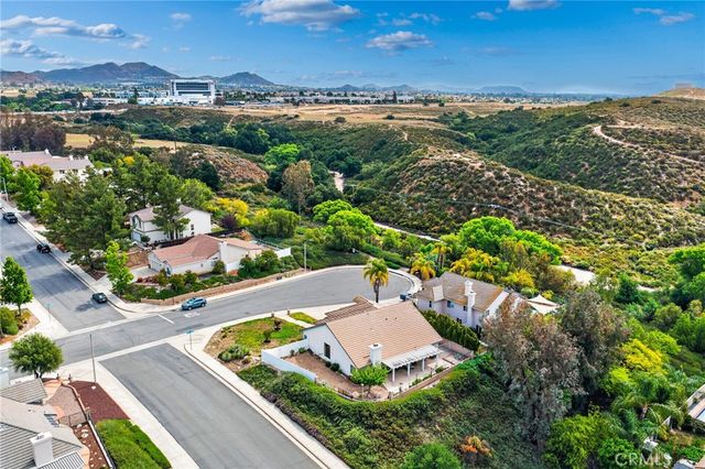 23045 Sweetbay Circle, Wildomar, CA 92595