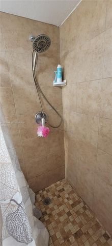 11396 SW 65th St, Miami, FL 33173