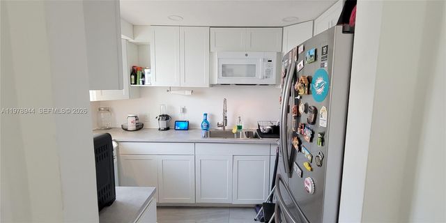 11396 SW 65th St, Miami, FL 33173