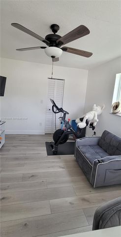 11396 SW 65th St, Miami, FL 33173