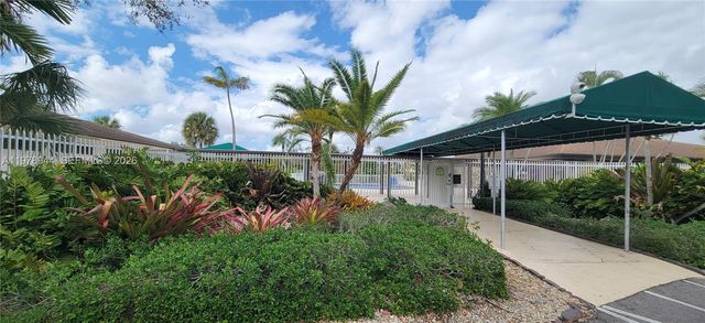 11396 SW 65th St, Miami, FL 33173