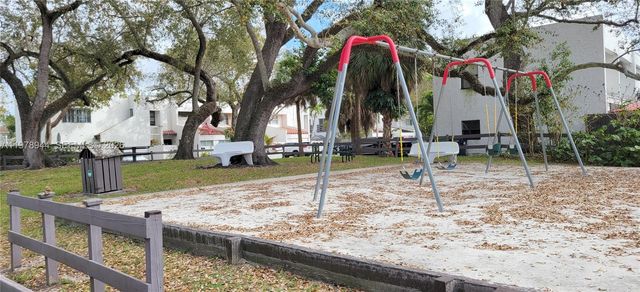 11396 SW 65th St, Miami, FL 33173