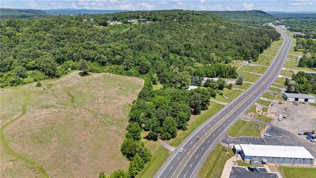 5303 N Arkansas Avenue, Russellville, AR 72802