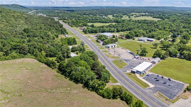 5303 N Arkansas Avenue, Russellville, AR 72802