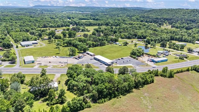 5303 N Arkansas Avenue, Russellville, AR 72802