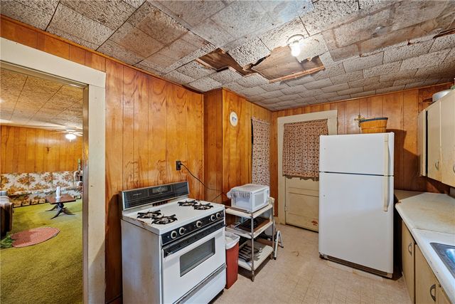 5303 N Arkansas Avenue, Russellville, AR 72802