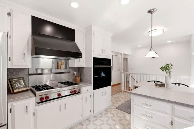 775 W California Way, Woodside, CA 94062