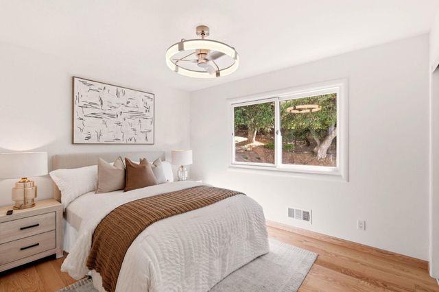 775 W California Way, Woodside, CA 94062