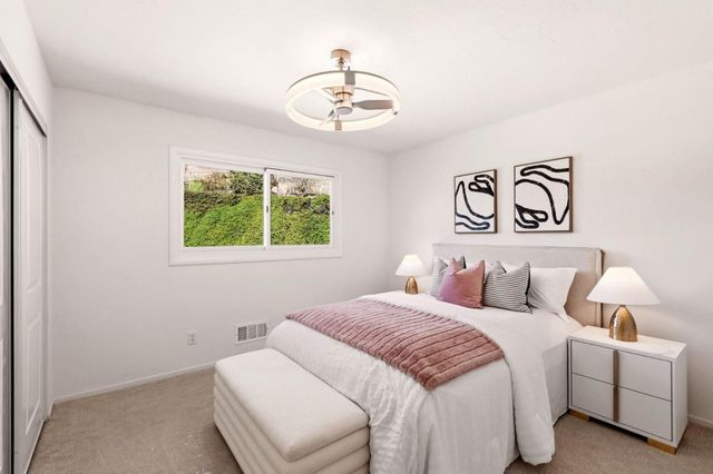 775 W California Way, Woodside, CA 94062