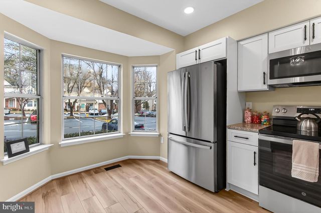 15761 WIDEWATER DR, Dumfries, VA 22025